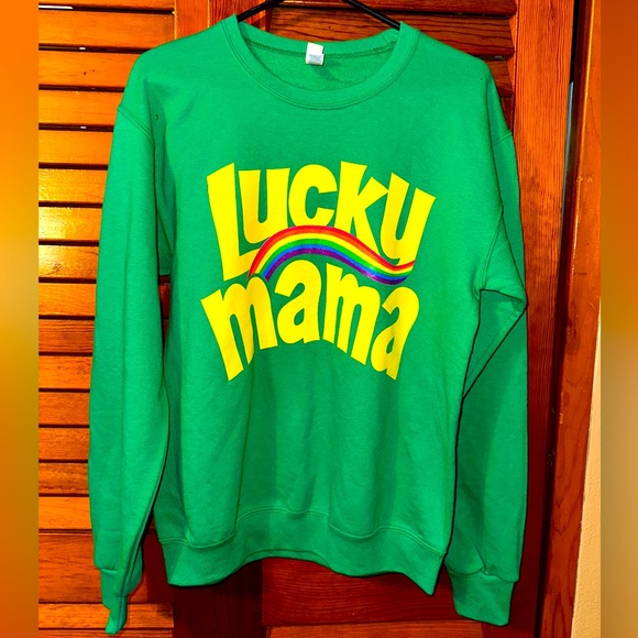 Lucky Mama Sweatshirt - Size Small - St Patrick’s Day - Sweetees - Picture 1 of 2